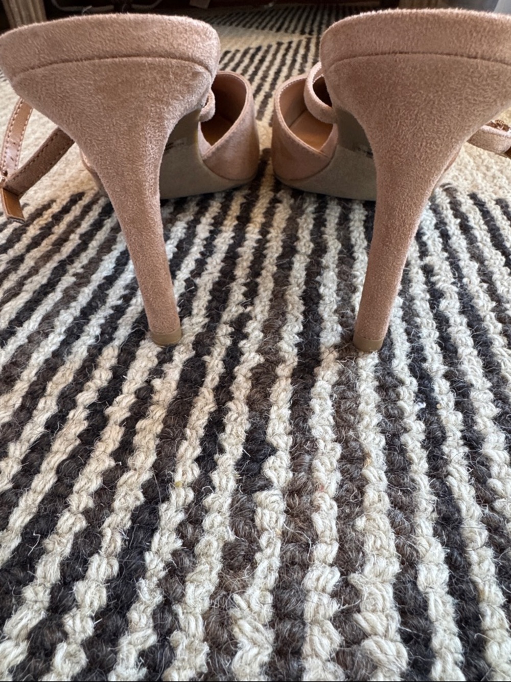 Dolce Vita Nude Tan Suede Pointed Toe Mules with Ankle Strap - Picture 6 of 7